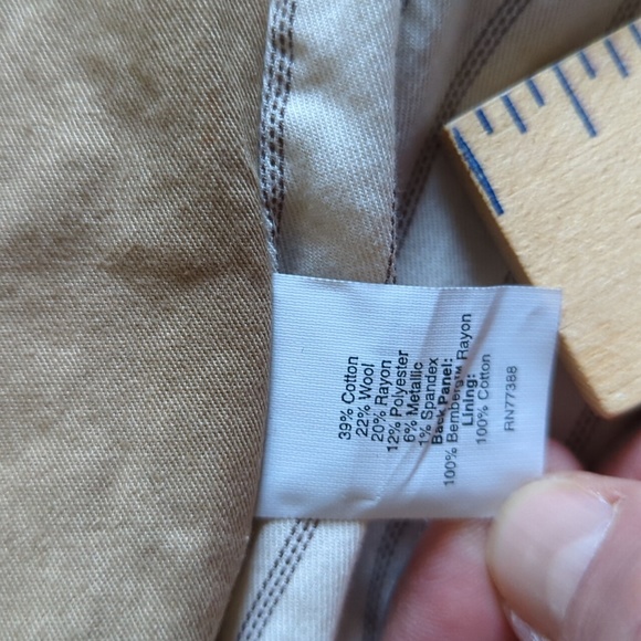 J. Crew Men's Dress Vest - Picture 8 of 12